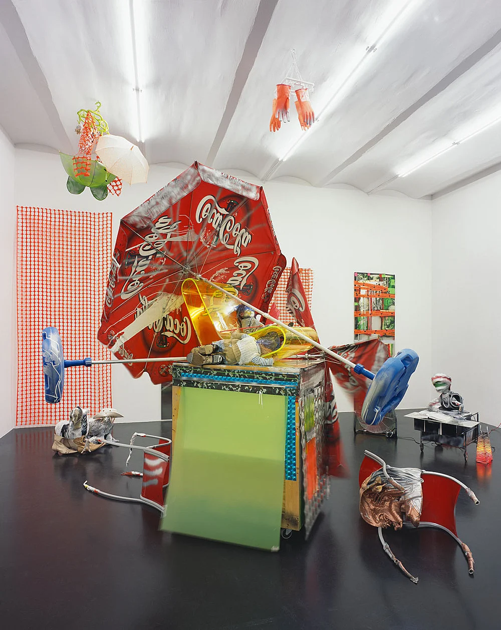 8220Kinderfilmen8221 — Isa Genzken — Exhibitions — Galerie Buchholz — Image 13