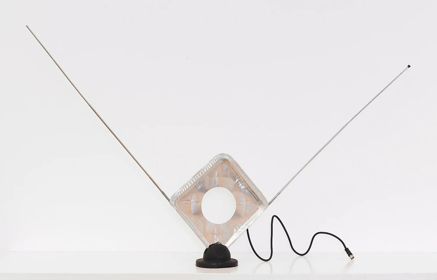 InventedAcousticalTools8221Instruments196682112012 — Tony Conrad — Exhibitions — Galerie Buchholz — Image 15