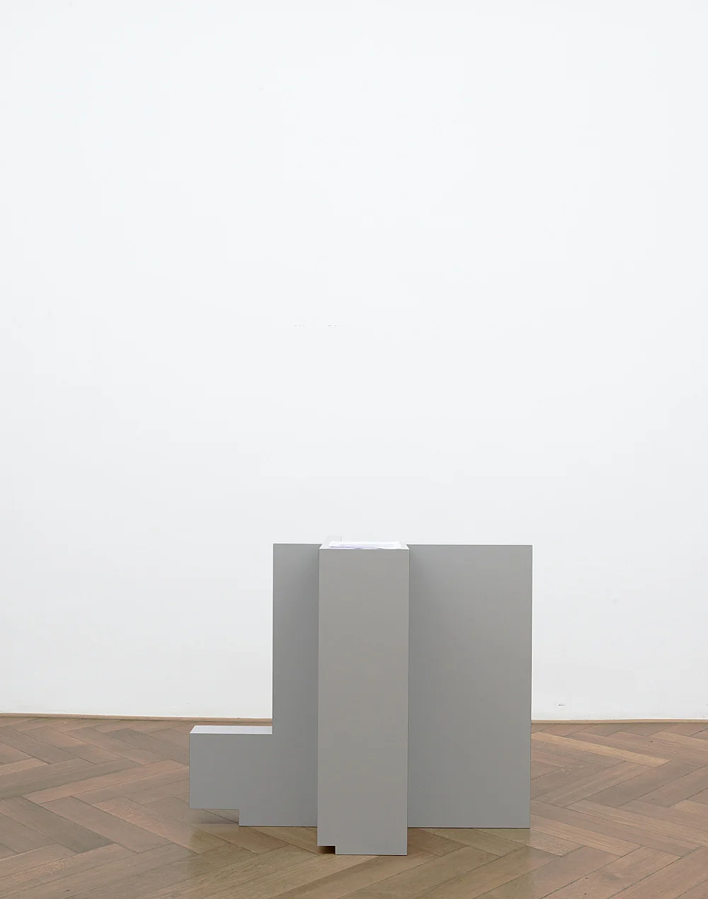 8220PedestalsBiascutRobertMacaireChronochromes8221 — Cheyney Thompson — Exhibitions — Galerie Buchholz — Image 21