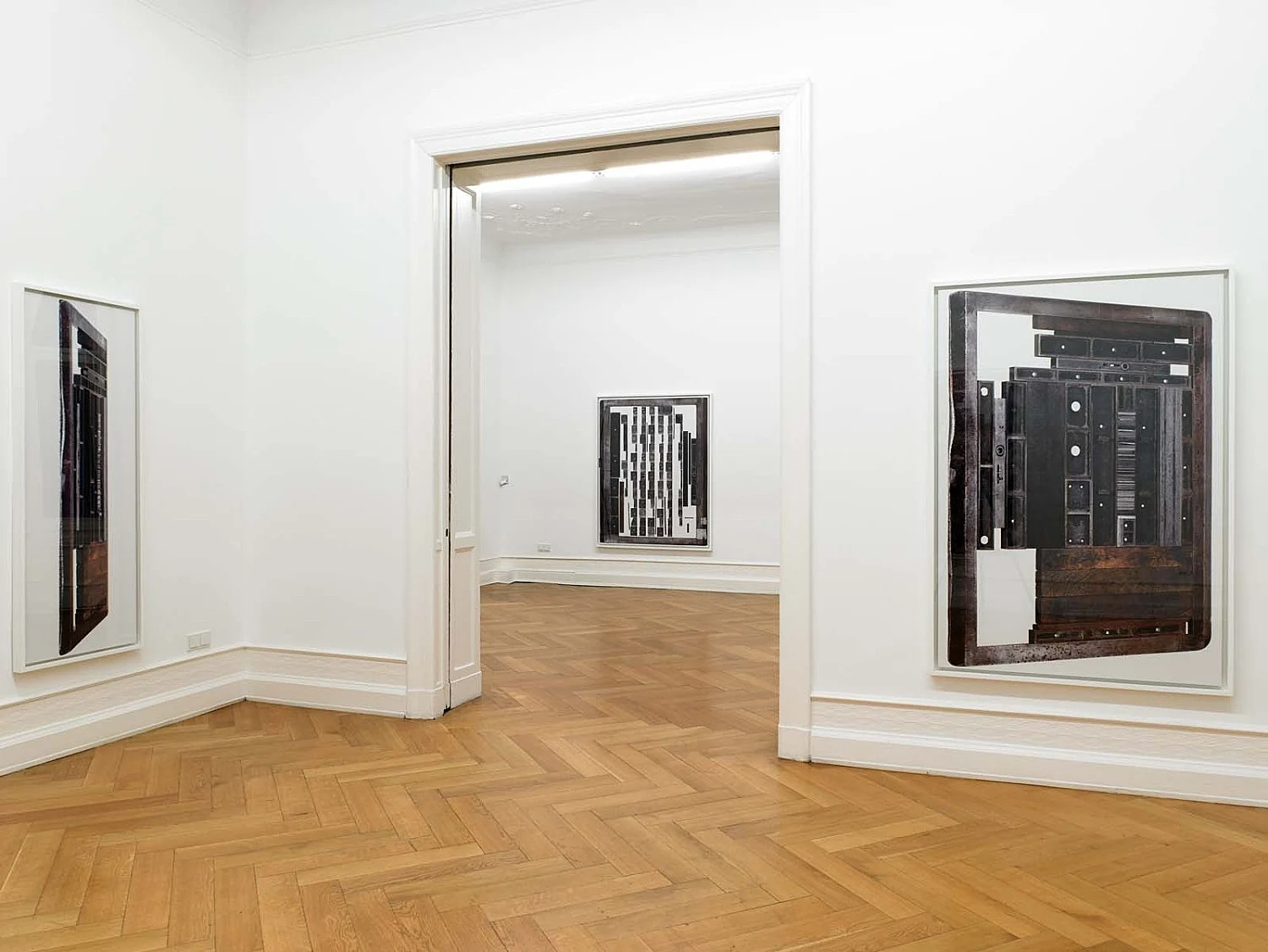 82200110UniversalCity10108221 — Sam Lewitt — Exhibitions — Galerie Buchholz — Image 05