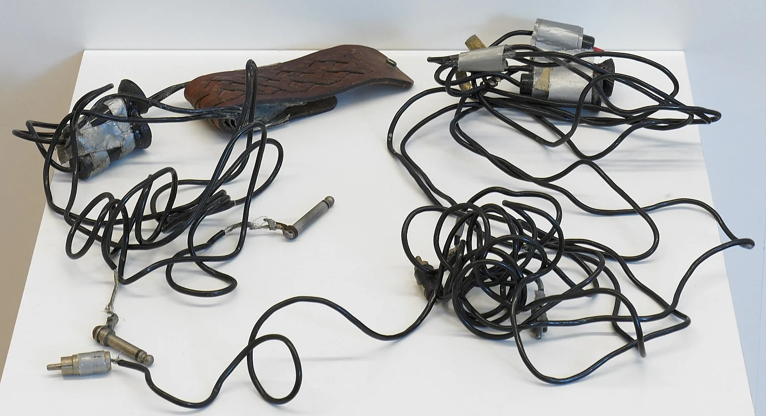 InventedAcousticalTools8221Instruments196682112012 — Tony Conrad — Exhibitions — Galerie Buchholz — Image 23