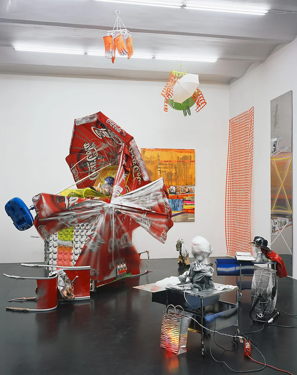 8220Kinderfilmen8221 — Isa Genzken — Exhibitions — Galerie Buchholz — Image 05