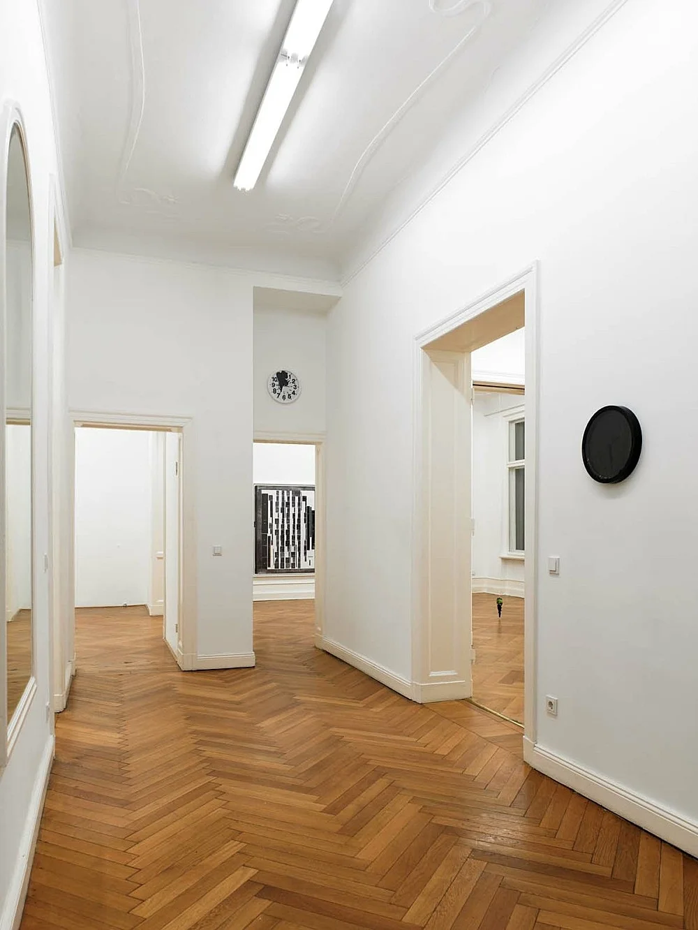82200110UniversalCity10108221 — Sam Lewitt — Exhibitions — Galerie Buchholz — Image 21