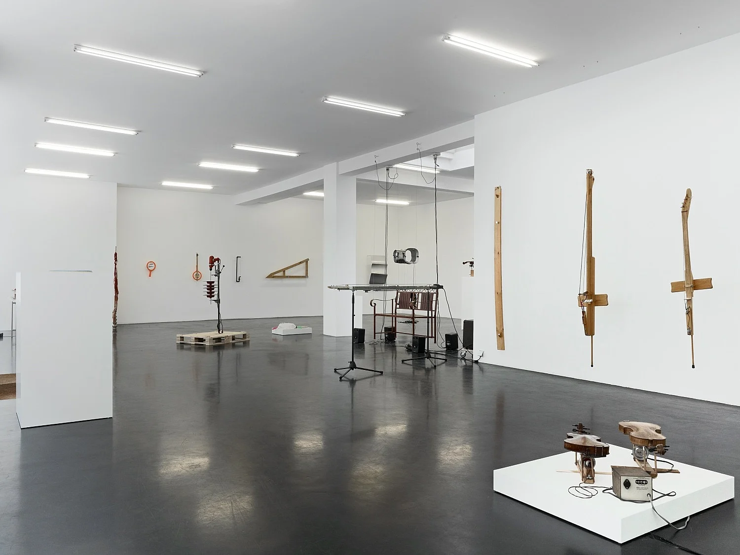 Invented Acoustical Tools Instruments 19662012 — Tony Conrad — Exhibitions — Galerie Buchholz — Image 49