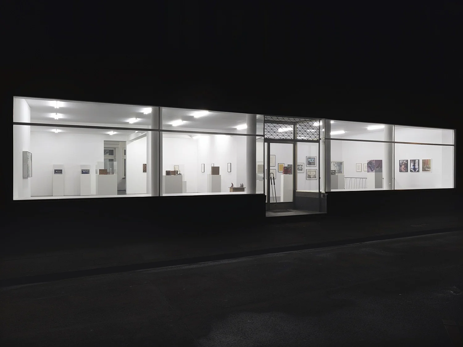 8220Automaton8221 — Elie NadelmanJoseph CornellH C WestermannRodney QuiriconiEd FloodChristina RambergRon NagleVincent FecteauTomma... — Exhibitions — Galerie Buchholz — Image 60