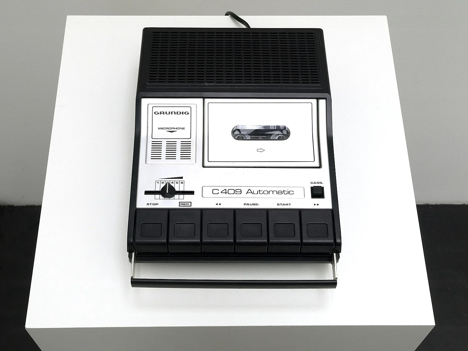 8220BulbousMarauder8221 — Enrico David — Exhibitions — Galerie Buchholz — Image 10