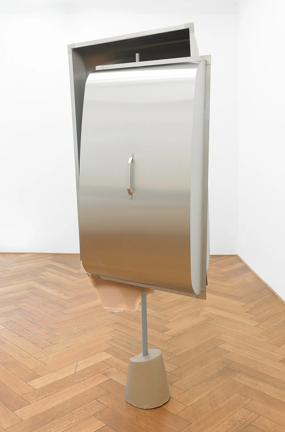 Formage de tête — Nairy Baghramian — Exhibitions — Galerie Buchholz — Image 12
