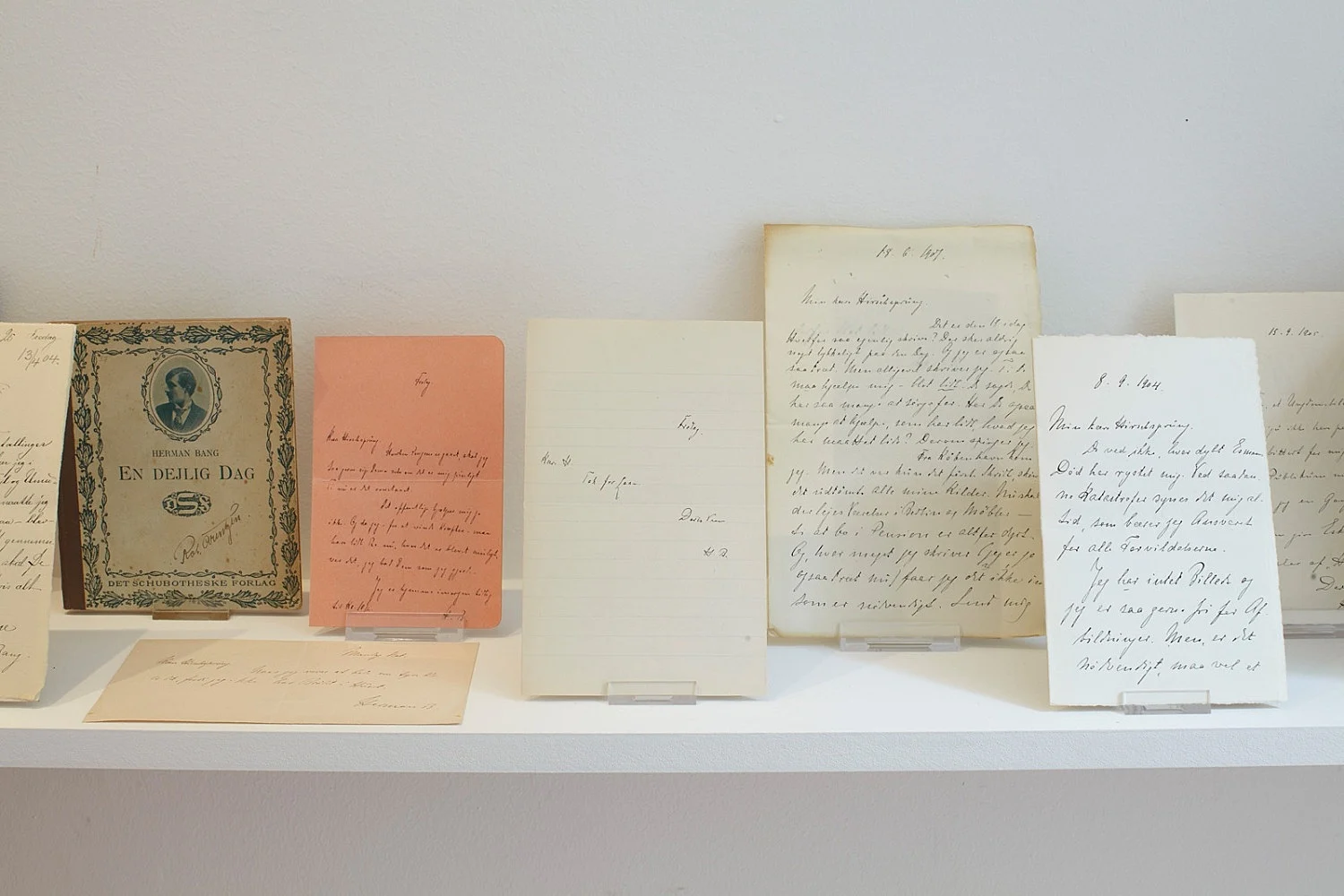 zusammengestellt von Henrik Olesen amp Daniel Buchholz — Bücher, Manuskripte und Briefe von Herman Bang 1857-1912 — Exhibitions — Galerie Buchholz — Image 07