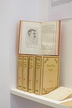 zusammengestellt von Henrik Olesen amp Daniel Buchholz — Bücher, Manuskripte und Briefe von Herman Bang 1857-1912 — Exhibitions — Galerie Buchholz — Image 39