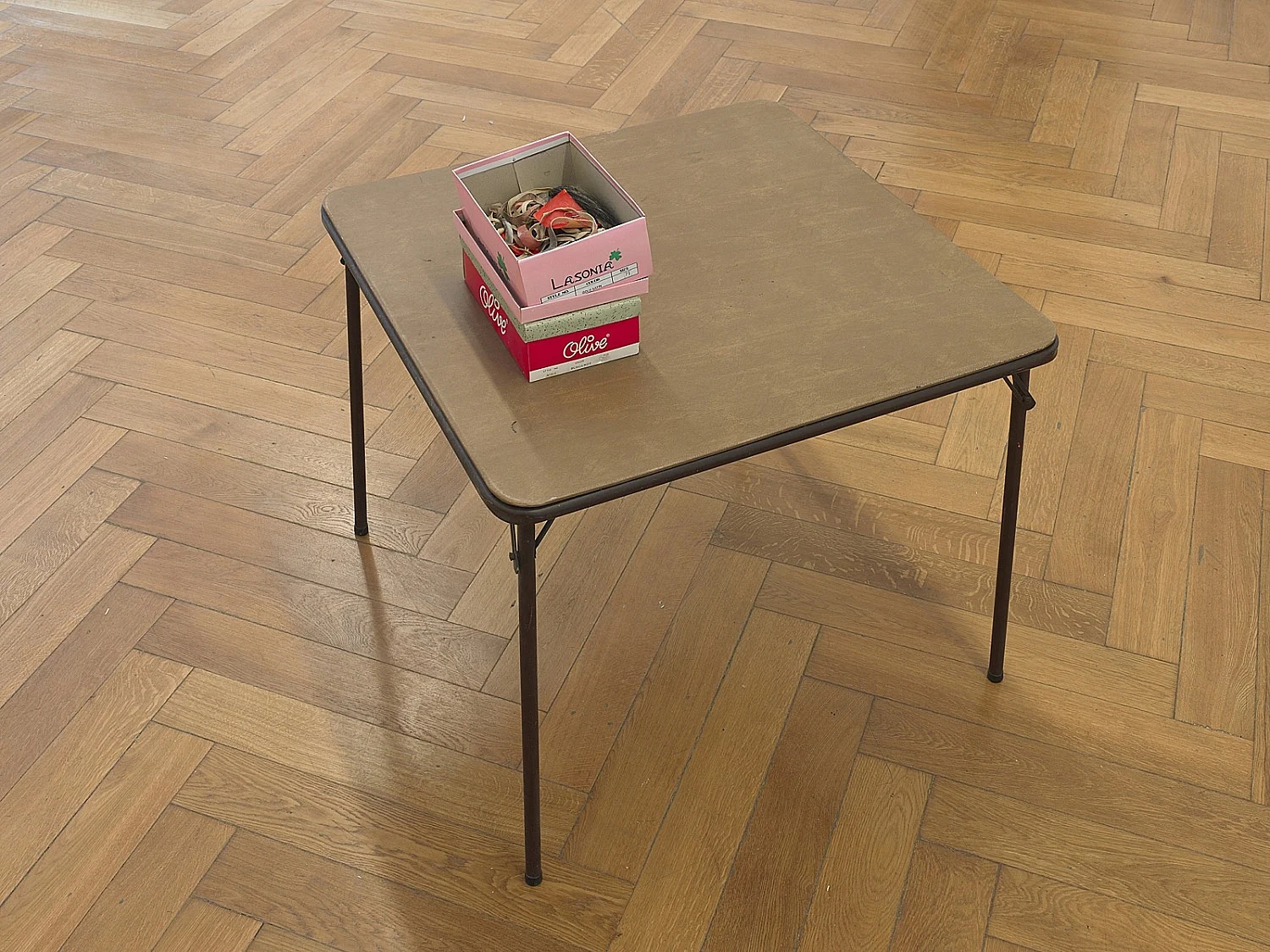 Scalps, Dungeon Doors and Salome Paintings — Richard Hawkins — Exhibitions — Galerie Buchholz — Image 07