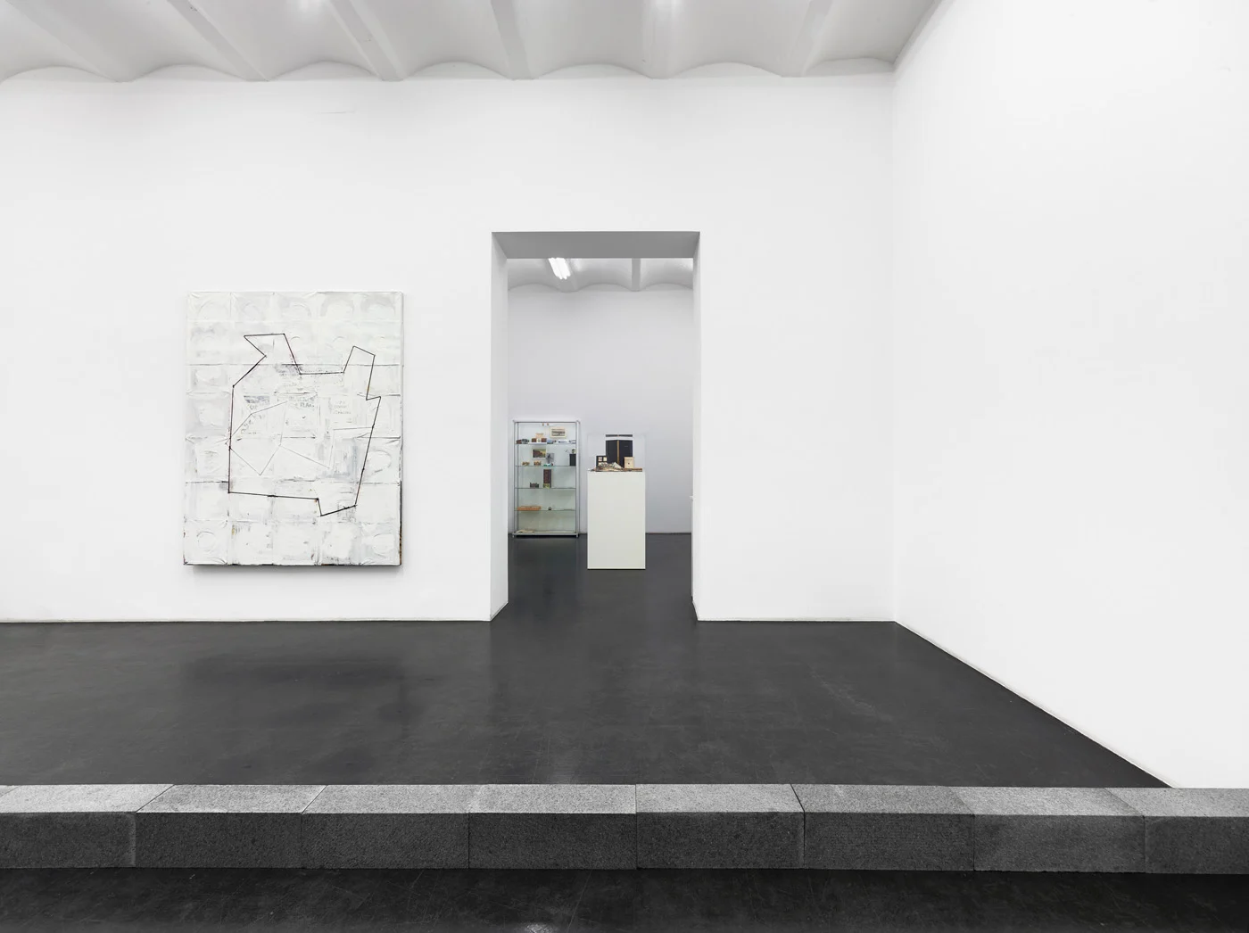 8220MareMount8221withatextbyEdHalter — Carl AndreLiz DeschenesRichard PrinceR H Quaytman — Exhibitions — Galerie Buchholz — Image 11