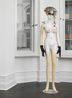 El Salvador — Isa Genzken — Exhibitions — Galerie Buchholz — Image 72