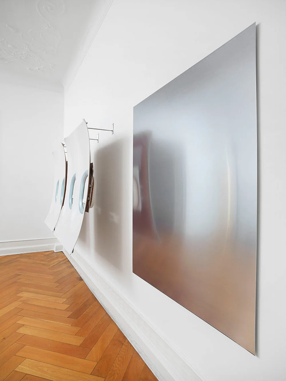 El Salvador — Isa Genzken — Exhibitions — Galerie Buchholz — Image 09