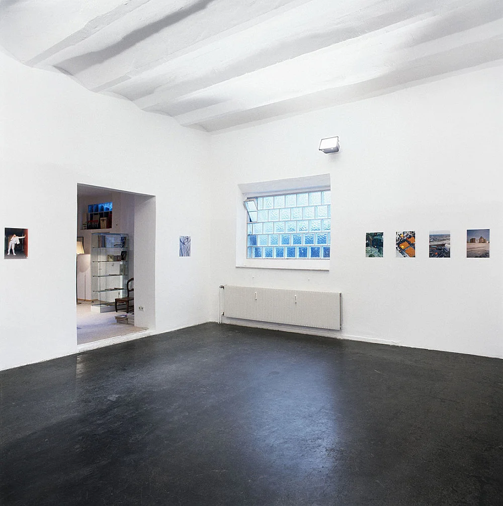 8220Faltenwrfe8221 — Wolfgang Tillmans — Exhibitions — Galerie Buchholz — Image 07