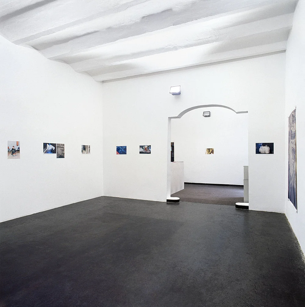 8220Faltenwrfe8221 — Wolfgang Tillmans — Exhibitions — Galerie Buchholz — Image 08
