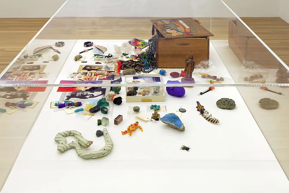 8220afterlife8221 — Julie Ault — Exhibitions — Galerie Buchholz — Image 00