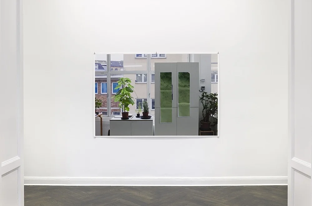 8220Studio8221 — Wolfgang Tillmans — Exhibitions — Galerie Buchholz — Image 00