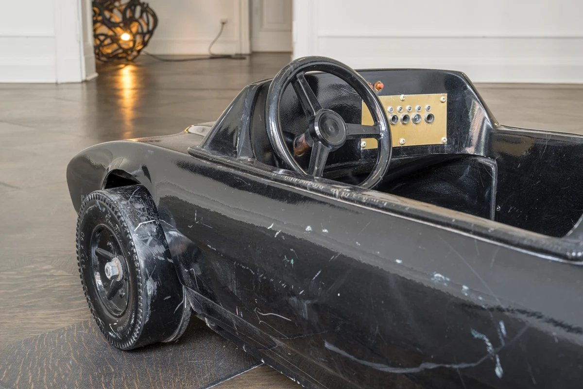 DivineTransportation — Lutz Bacher — Exhibitions — Galerie Buchholz — Image 12