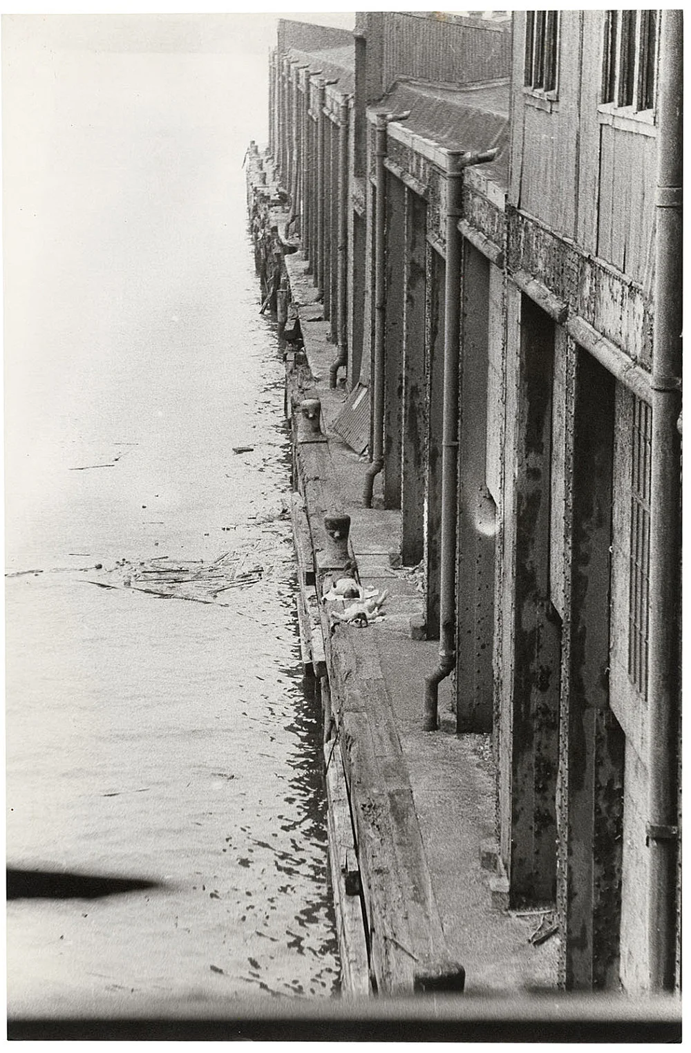 At the Hudson River Piers selected by Douglas Crimp — Alvin Baltrop — Exhibitions — Galerie Buchholz — Image 00