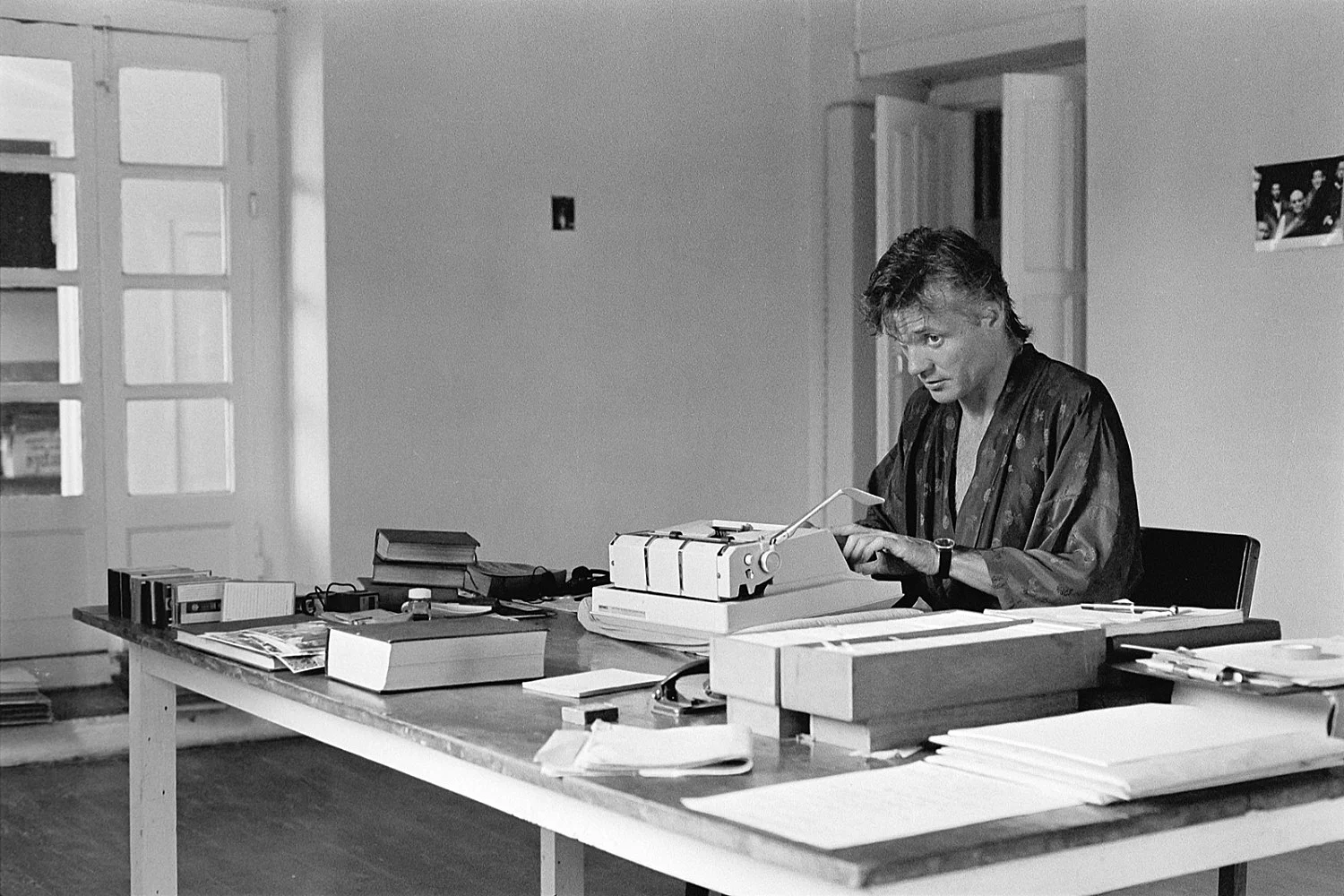 ForschungenandenRndernderSchrift — Michael Oppitz — Exhibitions — Galerie Buchholz — Image 82