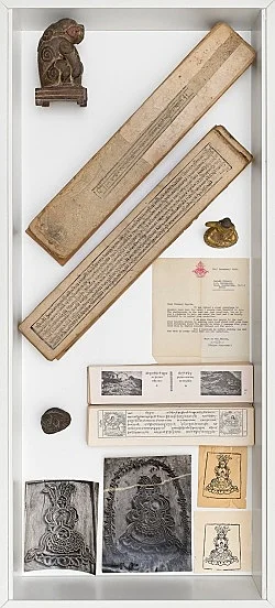 Forschungen an den Rändern der Schrift — Michael Oppitz — Exhibitions — Galerie Buchholz — Image 104