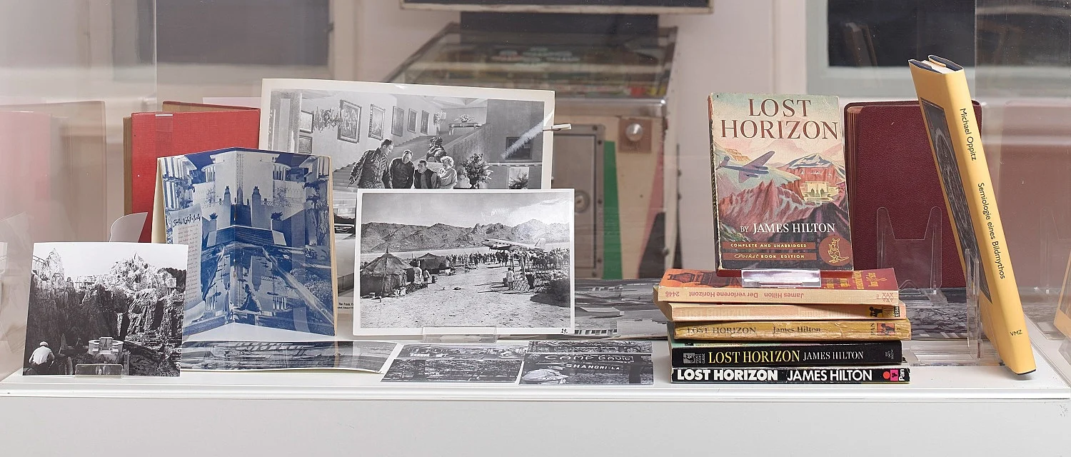 Forschungen an den Rändern der Schrift — Michael Oppitz — Exhibitions — Galerie Buchholz — Image 77