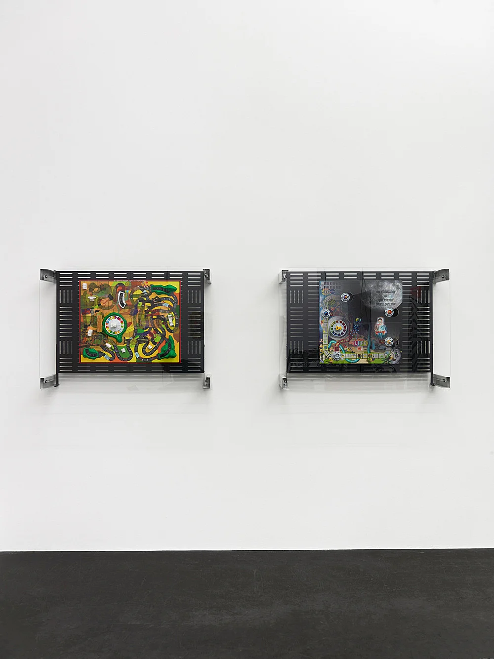 Games of Decentralized Life — Simon Denny — Exhibitions — Galerie Buchholz — Image 20