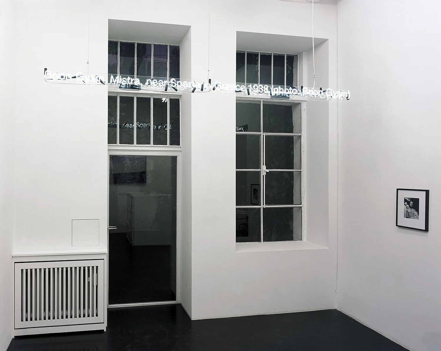 Teil 2 Quodlibet — Thomas Eggerer Cerith Wyn Evans Michael Fullerton Richard Hawkins Anette Kelm David Lieske Lucy McKenzie Henrik Olesen... — Exhibitions — Galerie Buchholz — Image 04