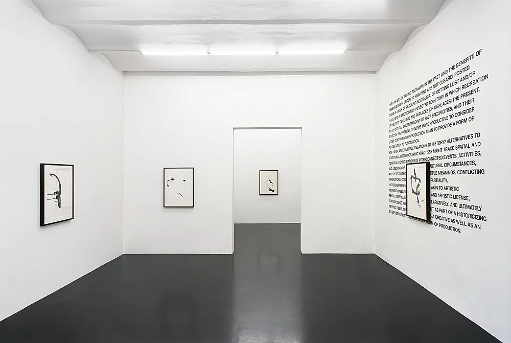 8220SocleduMonde8221 — Cerith Wyn Evans — Exhibitions — Galerie Buchholz — Image 00