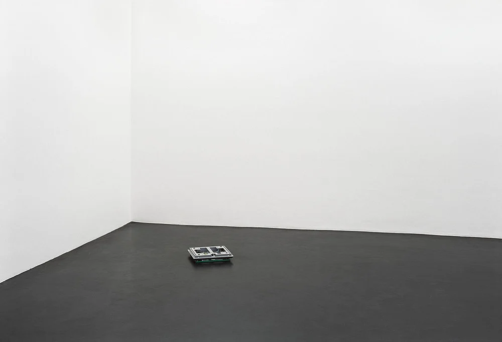 8220SocleduMonde8221 — Cerith Wyn Evans — Exhibitions — Galerie Buchholz — Image 00