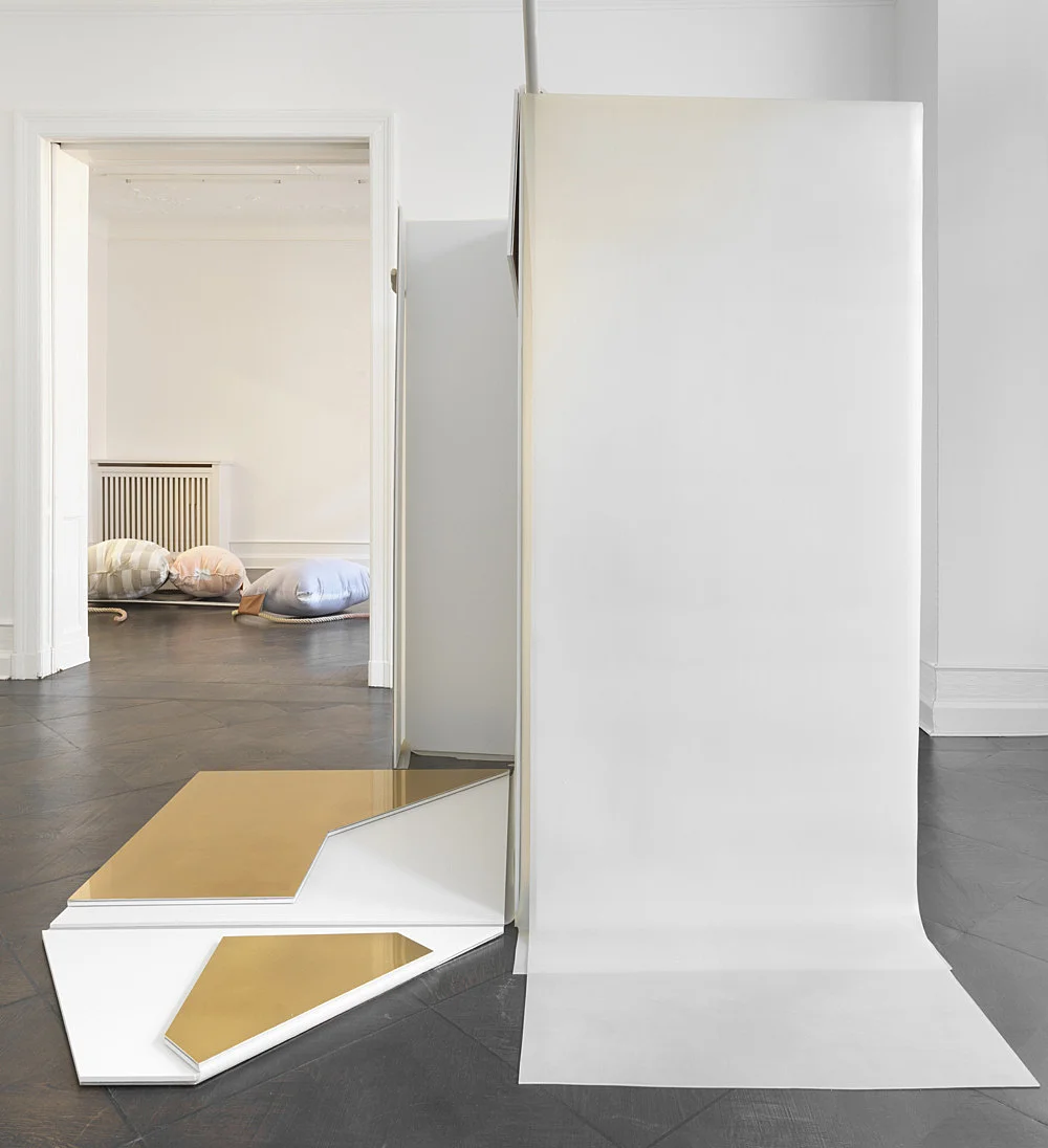 VitrineRafrachire — Nairy Baghramian — Exhibitions — Galerie Buchholz — Image 40