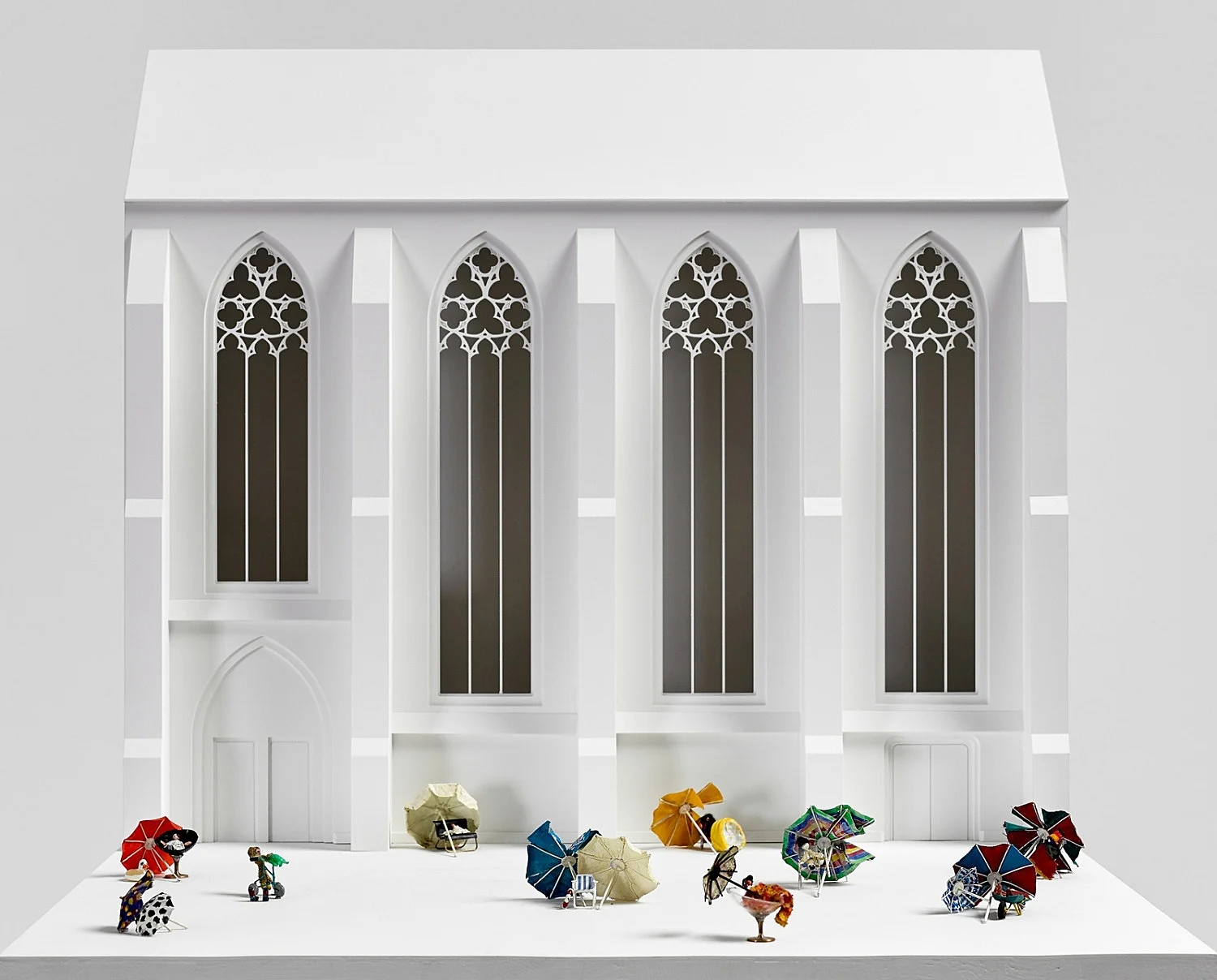 Außenprojekte — Isa Genzken — Exhibitions — Galerie Buchholz — Image 57