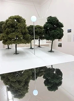 Außenprojekte — Isa Genzken — Exhibitions — Galerie Buchholz — Image 178