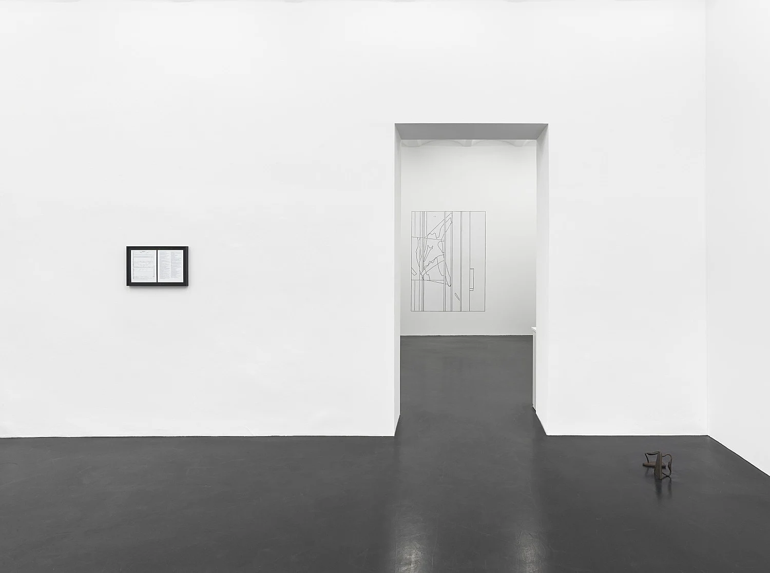 group show Lawler, Quaytman, Rowland - Köln 2020 — Louise LawlerR H QuaytmanCameron Rowland — Exhibitions — Galerie Buchholz — Image 19