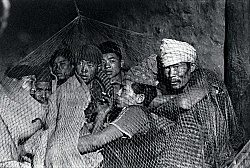 Singers of Ten Thousand Lines — Michael Oppitz — Exhibitions — Galerie Buchholz — Image 94