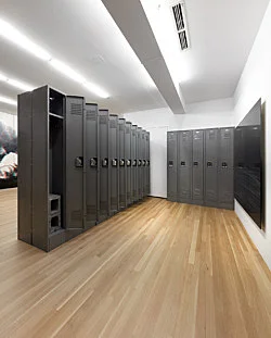 AVATAR — Anne Imhof — Exhibitions — Galerie Buchholz — Image 58