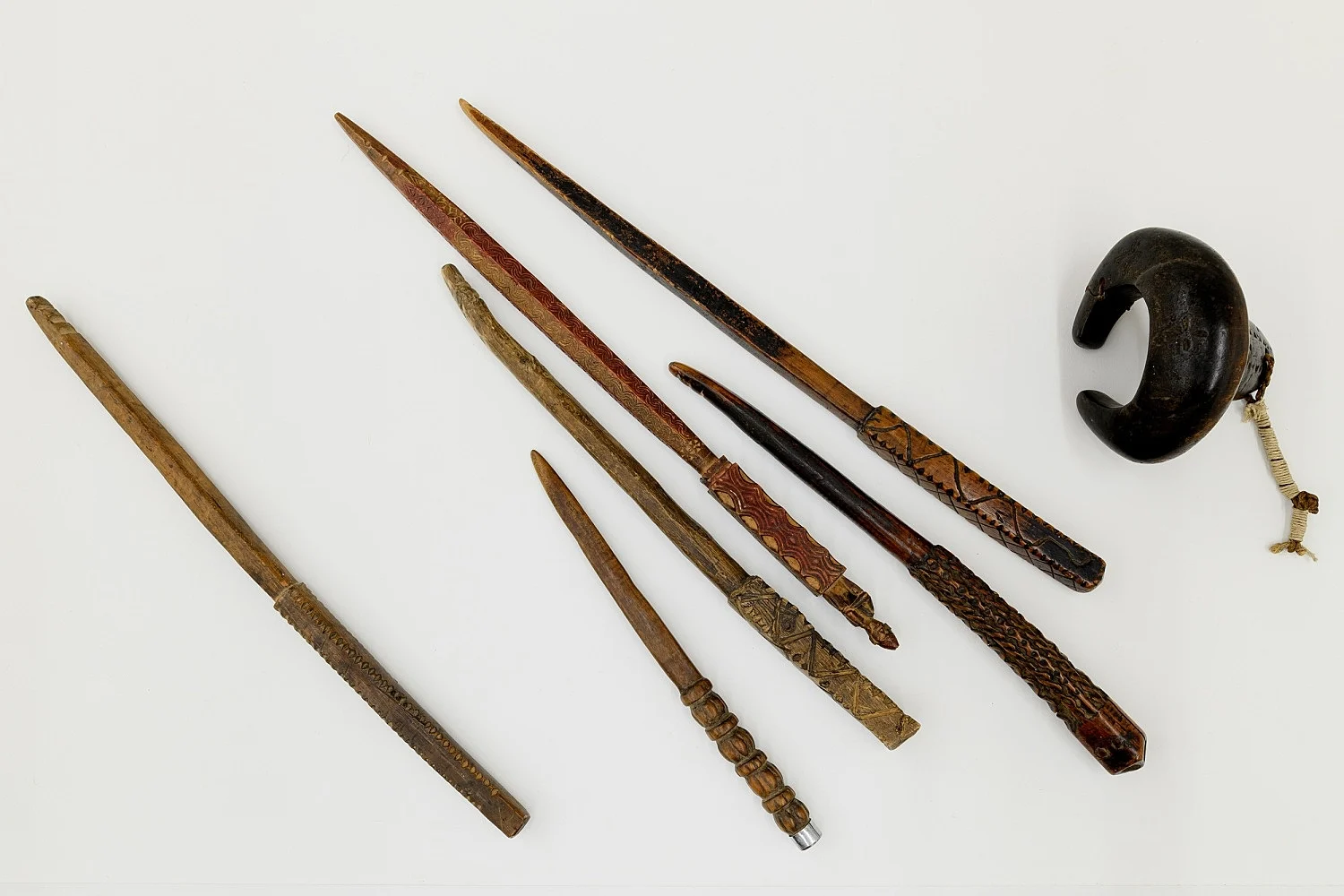 SingersofTenThousandLines — Michael Oppitz — Exhibitions — Galerie Buchholz — Image 31