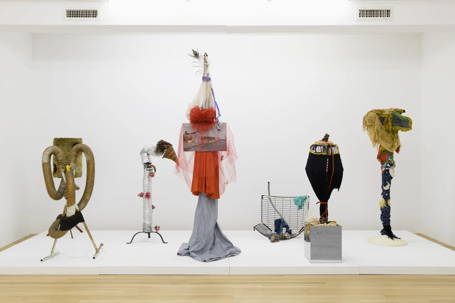 Exhibition curated by Scott Portnoy — Curtis Cuffie — Exhibitions — Galerie Buchholz — Image 70