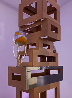 4 Turme, 3 Stelen, Schauspieler und Vollmond — Isa Genzken — Exhibitions — Galerie Buchholz — Image 33