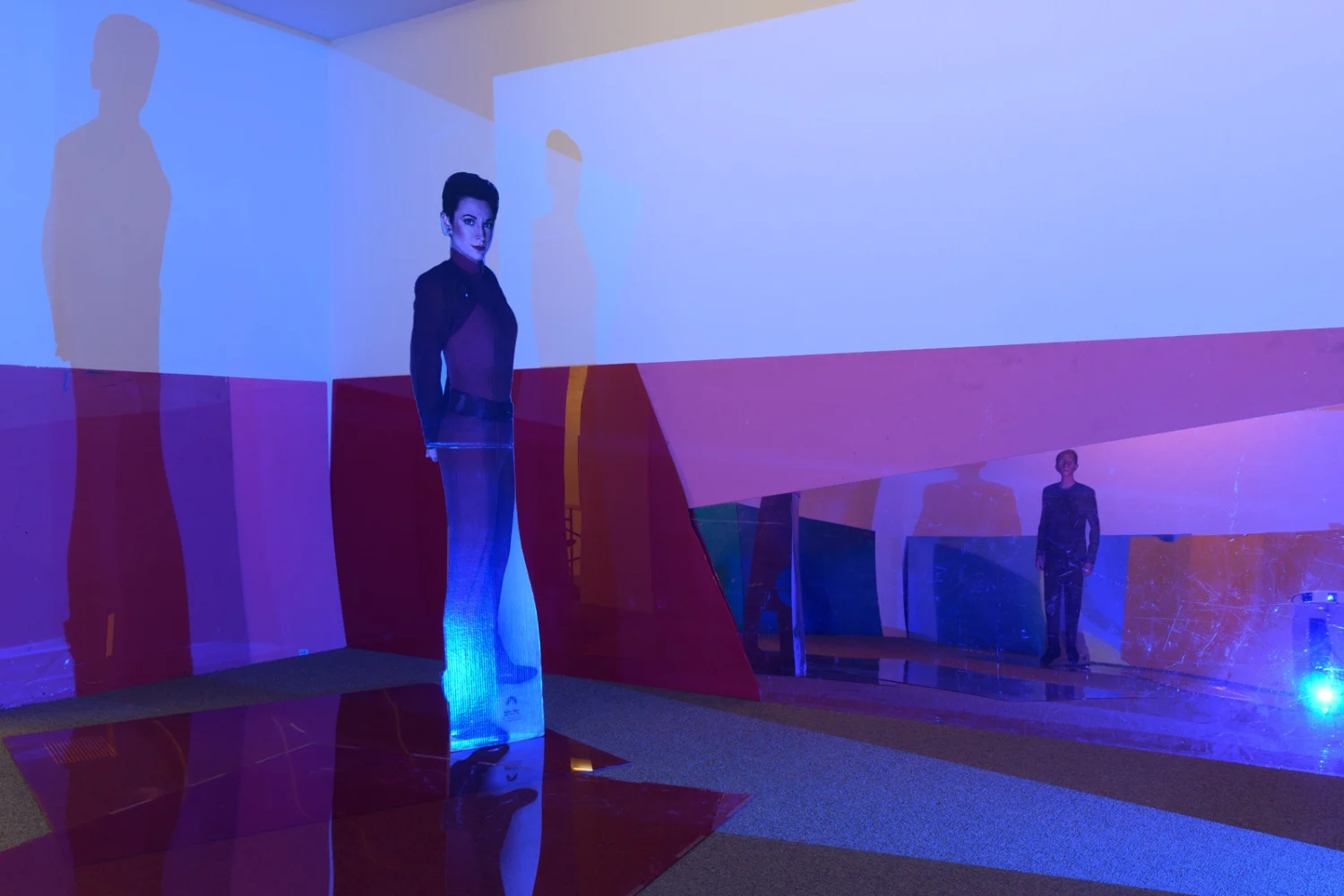 Into the Dimensional Corridor — Lutz Bacher — Exhibitions — Galerie Buchholz — Image 18