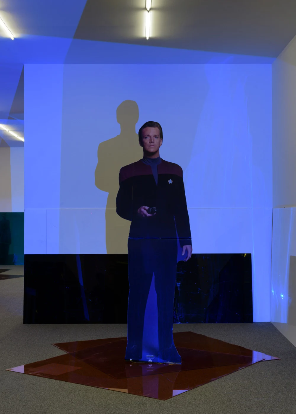 Into the Dimensional Corridor — Lutz Bacher — Exhibitions — Galerie Buchholz — Image 07