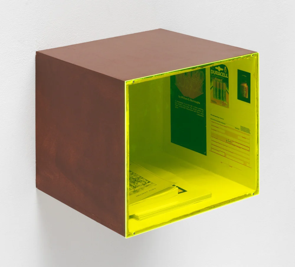 Food chain incl. prehistoric animals — Henrik Olesen — Exhibitions — Galerie Buchholz — Image 00