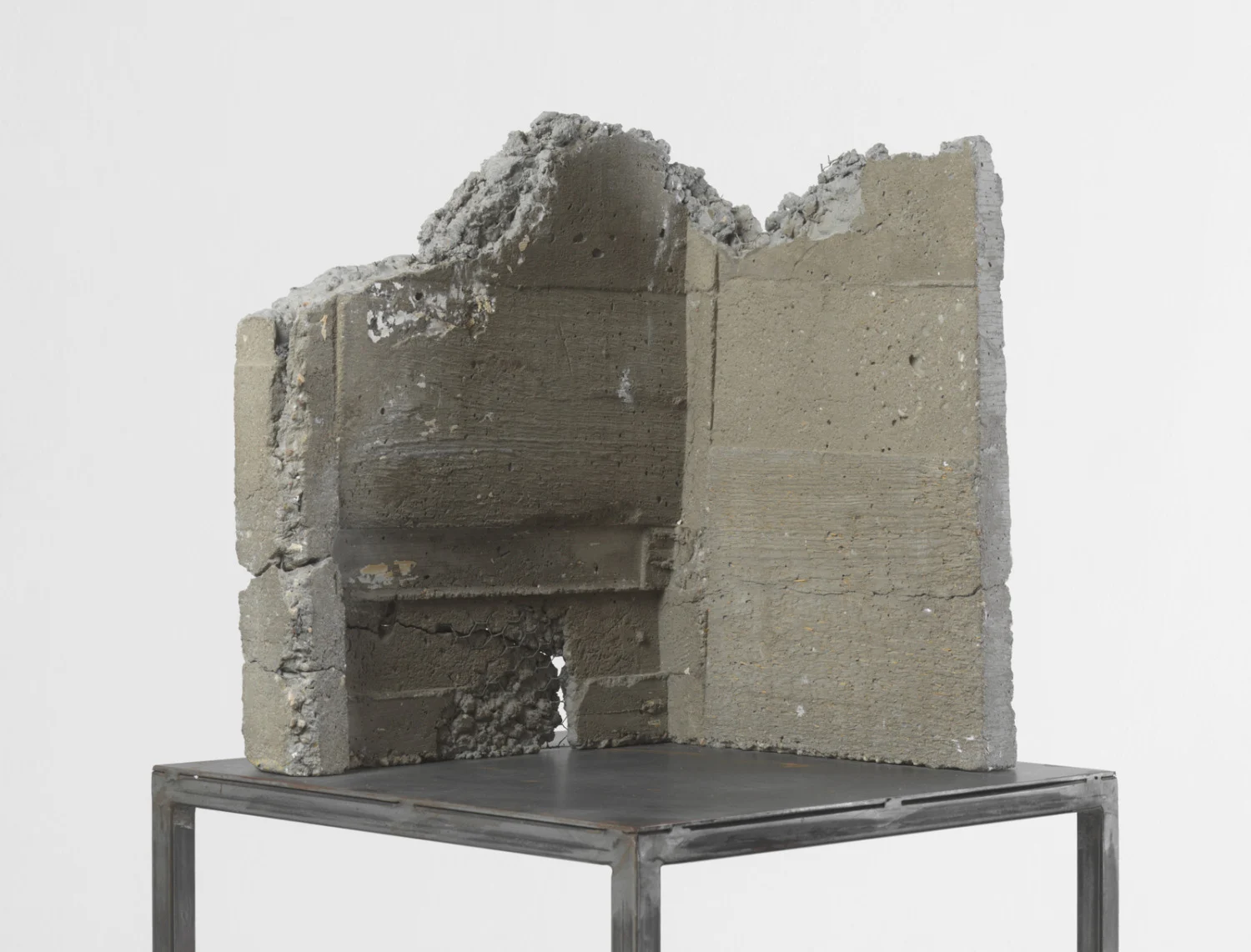 Projects for Outside ISA USA — Isa Genzken — Exhibitions — Galerie Buchholz — Image 21