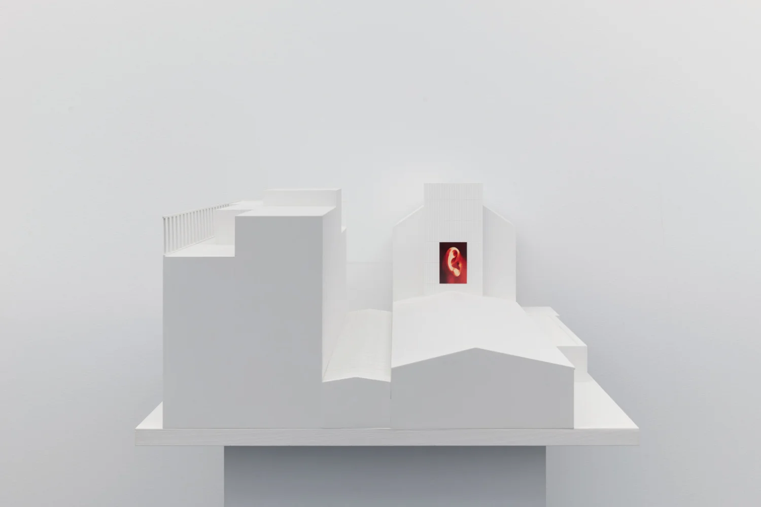 Projects for Outside ISA USA — Isa Genzken — Exhibitions — Galerie Buchholz — Image 58