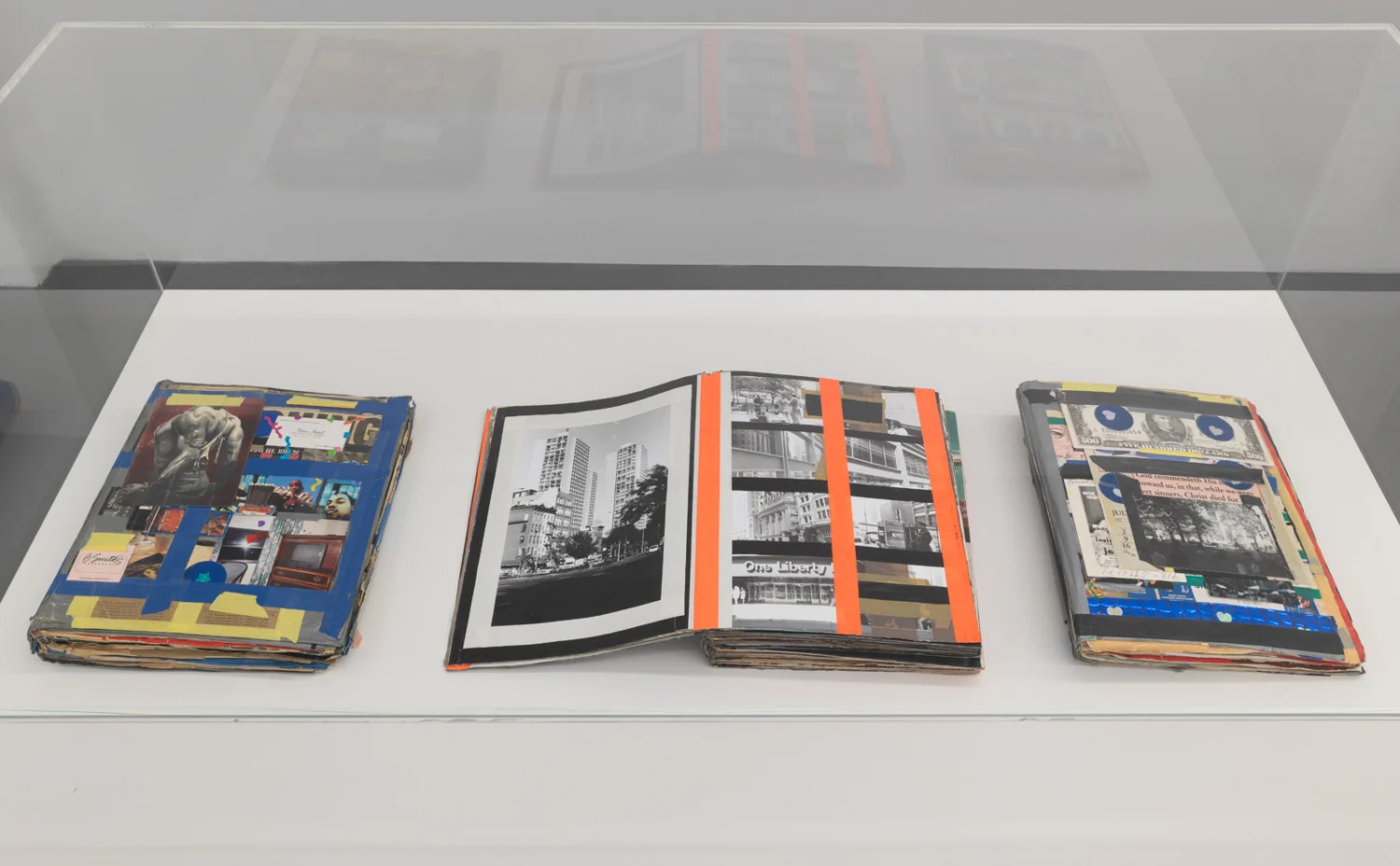 Projects for Outside ISA USA — Isa Genzken — Exhibitions — Galerie Buchholz — Image 61