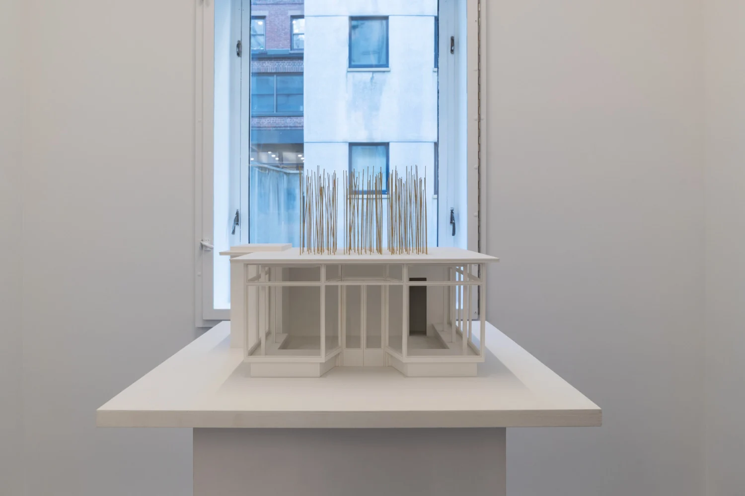 Projects for Outside ISA USA — Isa Genzken — Exhibitions — Galerie Buchholz — Image 77